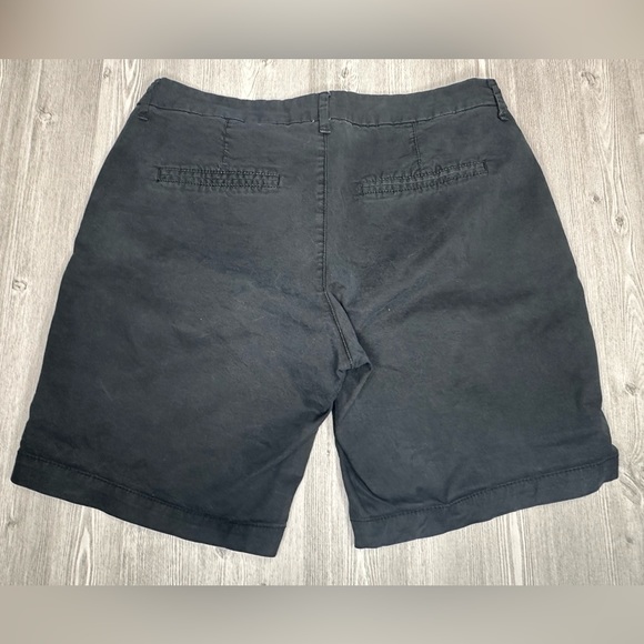 Old Navy - Women’s - Everyday Short - Sz 8 - Black Jack - 9” Inseam - Picture 3 of 5